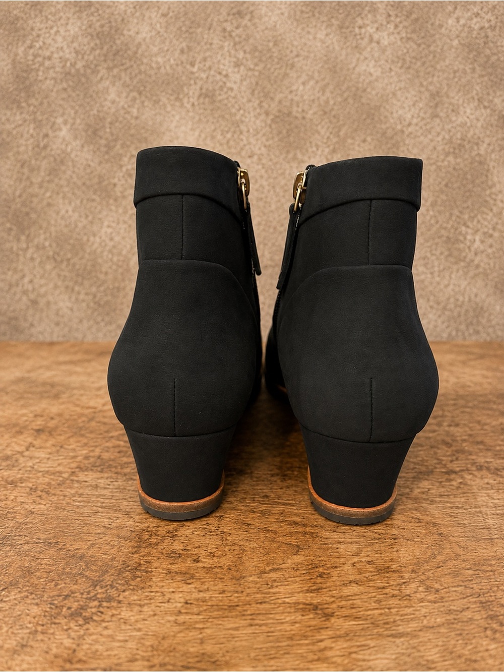 Linea Paulo Yuri Wedge Bootie in Black Nubuck Suede, Size 8.5, New in Box - Picture 7 of 10